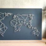 Geometryczna mapa świata string art