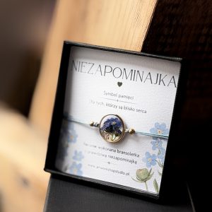 Bransoletka na sznurku z niezapominajką w żywicy na prezent gold 18 mm